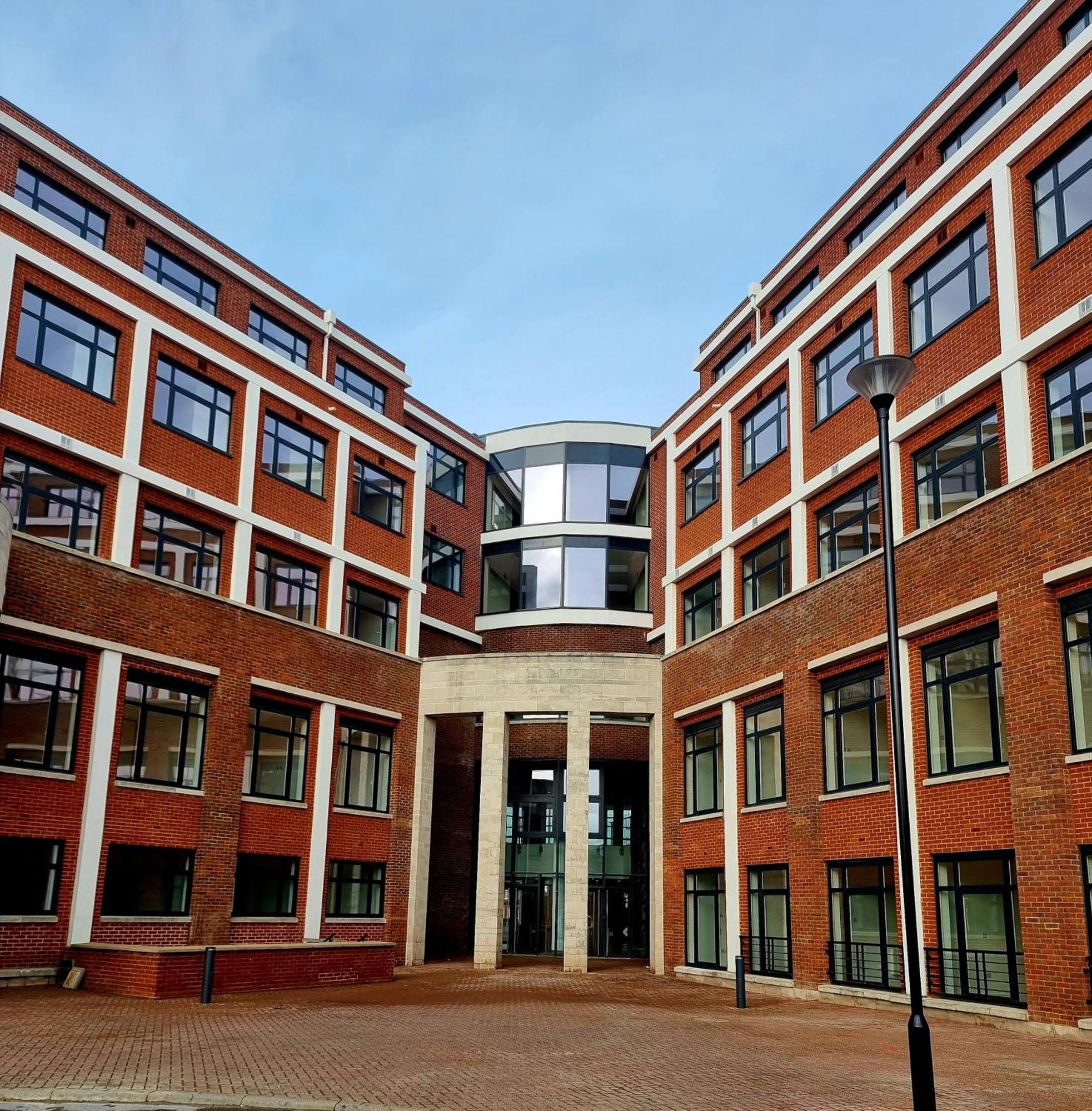 Apartment Roomspace Serviced Apartments- Syward Place Chertsey